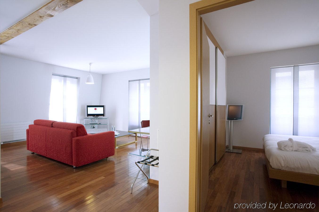 La Cour Des Augustins Boutique Gallery Design Hotel Geneva Phòng bức ảnh