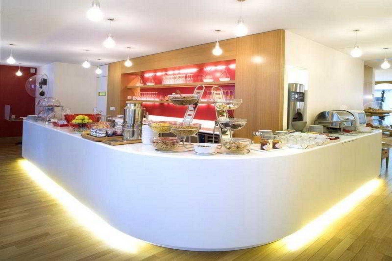 La Cour Des Augustins Boutique Gallery Design Hotel Geneva Nhà hàng bức ảnh