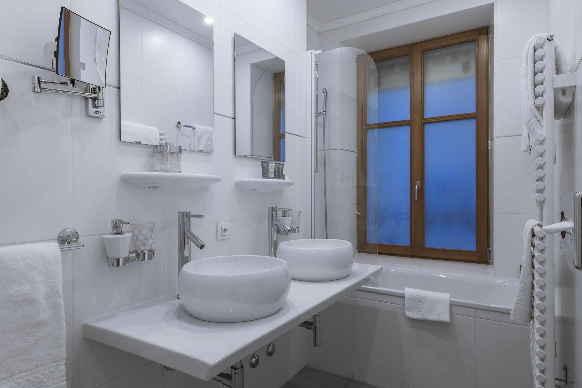 La Cour Des Augustins Boutique Gallery Design Hotel Geneva Ngoại thất bức ảnh